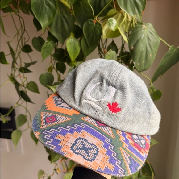 Vintage Hat Aztec Pattern Canada - Picture 2 of 5